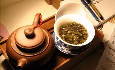 喝茶叶茶的好处和坏处-喝茶叶茶有哪些好处坏处