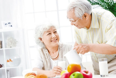 胃口太好肚子会发福 中老年人如何控制食欲