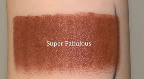 Charlotte Tilbury 新色super fabulous什么颜色-CT口红super fabulous上嘴试色