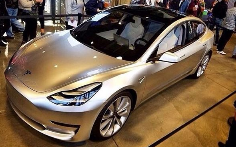 model3买两年能卖多少钱-二手model3官方回收多少钱