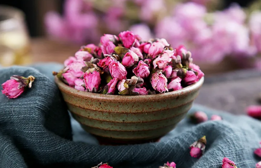 桃花茶一次泡几朵不会腹泻-喝桃花茶一次泡多少才是适量的