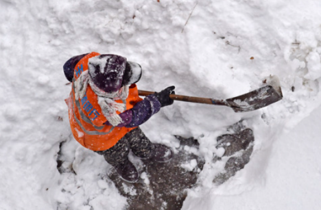 雪灾需要提前准备什么物资-雪灾安全自救措施