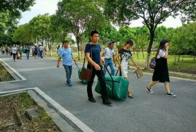 2022年春季开学上多少天放暑假-2022年上学期上多少天学