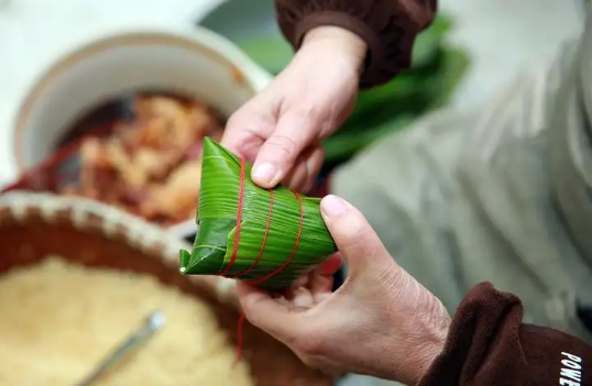 包粽子的绳子要煮一下吗-粽绳需要煮吗