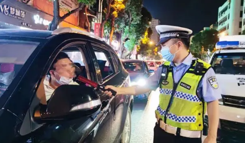 酒驾暂扣驾照六个月不去考试可以吗-酒驾过了六个月没时间去考试会怎样