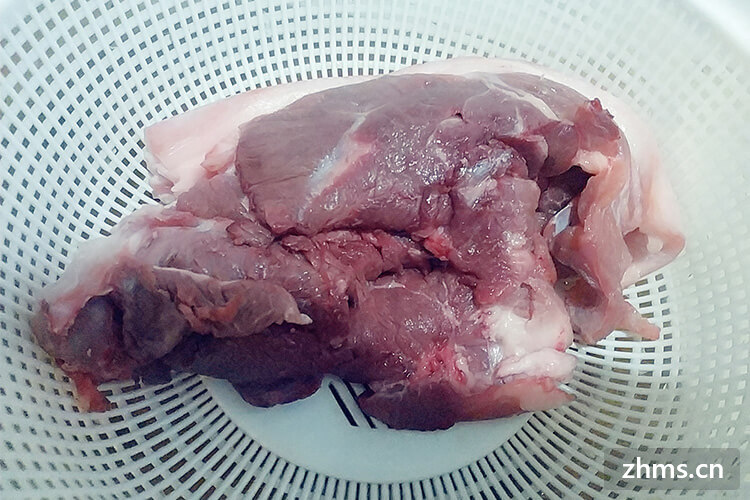 生肉怎么洗比较干净？猪肉怎么处理好吃？