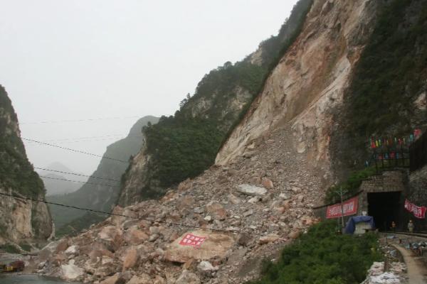 滑坡的防治措施有哪些，滑坡和泥石流有什么区别