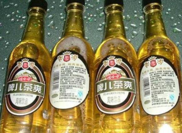 啤儿茶爽含酒精吗为什么停产，有啤酒味但不含酒精也没有停产