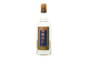 白酒怎么喝？初尝白酒，适宜浅饮