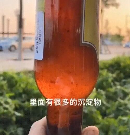 为什么进口啤酒有沉淀物正常吗，大多是酵母和蛋白质沉淀很正常