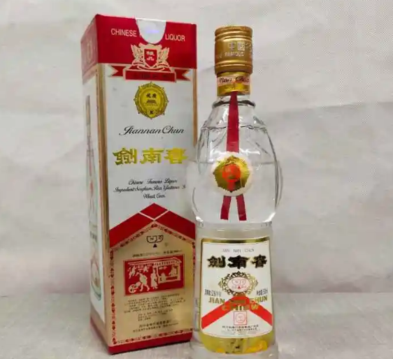 家喻户晓的白酒排行榜前十，茅台为首的中国白酒典型代表