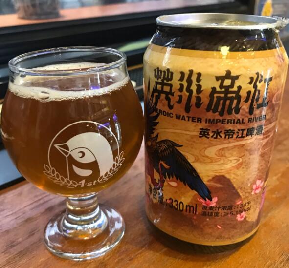 高大师英水帝江啤酒怎么样，整体口感偏甜淡一点不像美式ipa