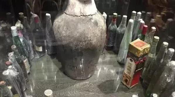 白酒怎么收藏和存储，大品牌的高度数酱香型白酒最具收藏价值