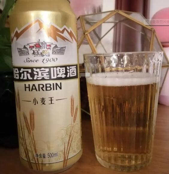 哈尔滨啤酒小麦王好喝吗多少度多少钱，10度麦香味很足仅需2.5元