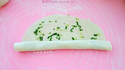 葱油烙饼的做法