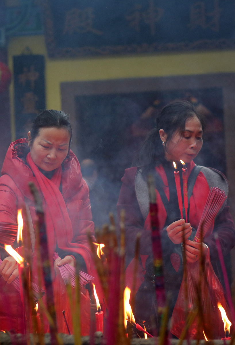 袁天罡认为几两算好命 女人称骨算命几两最好 