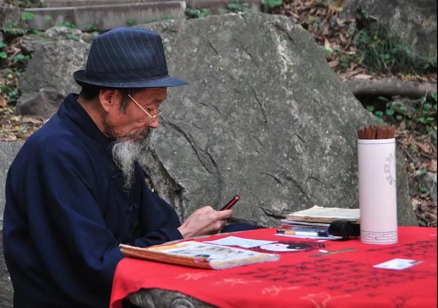 中国人起名，为什么用辈分的越来越少了？值得反思！ 