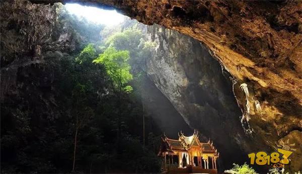 绝地求生：刺激战场-不务正业看风景 雨林地图暗藏玄机