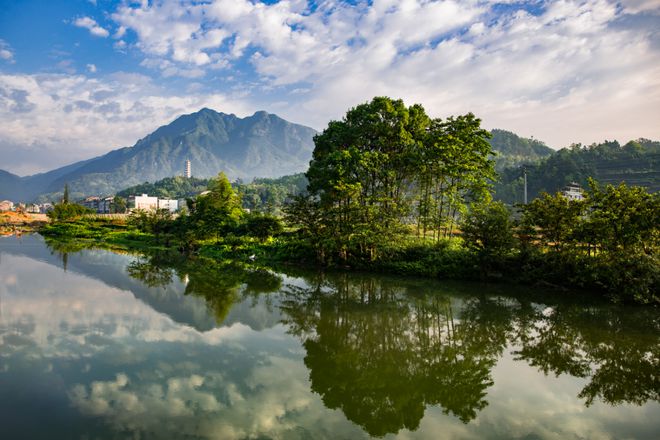 浙江最南的小县城， 拥有百里黄金海岸、千年古城古村，却美到勾魂不自知！