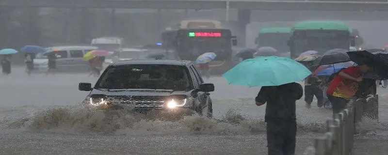 暴雨安全注意事项 暴雨时的注意事项