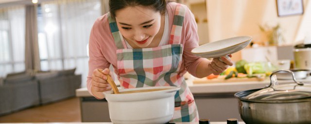 做羊汤用羊的什么部位好 做羊汤用羊哪个部位合适