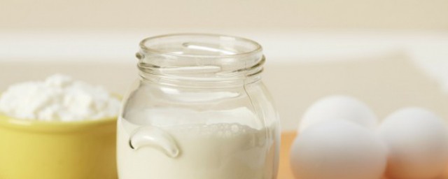 生牛乳和牛奶的区别 生牛乳和牛奶有什么区别