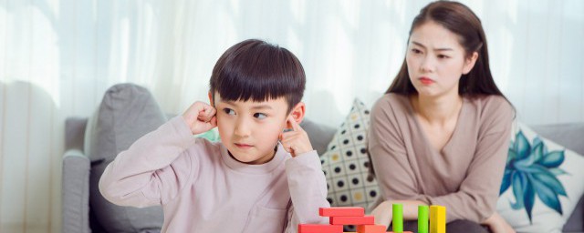 如何教育早恋的女儿_教育早恋的女儿的方法