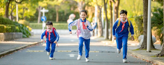 孩子顶撞父母怎样处理_孩子顶撞父母如何处理