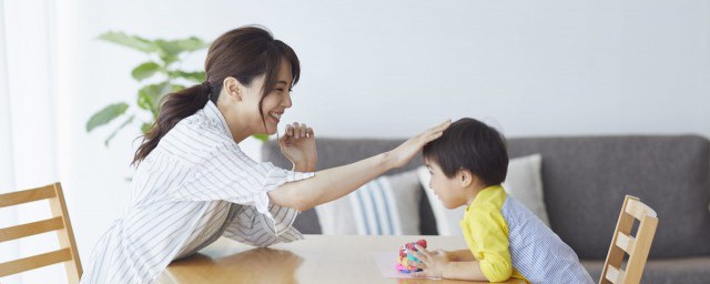 孩子不愿去幼儿园怎么开导_孩子不愿去幼儿园开导方法