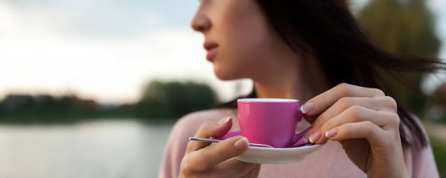 莓茶外面的白霜能喝吗，莓茶外面的白霜能不能喝