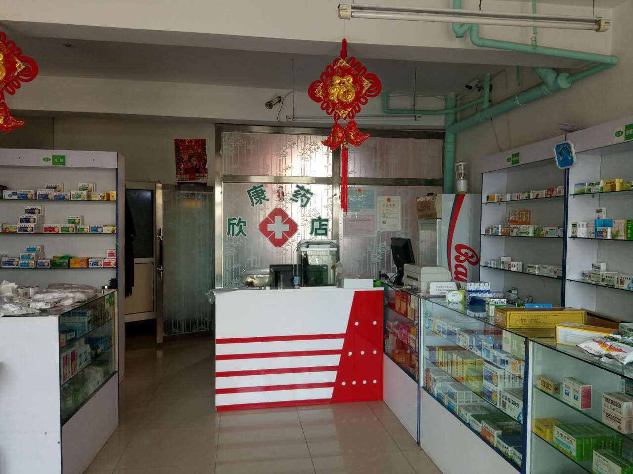 多大小区能养一个药店 开药店注意事项