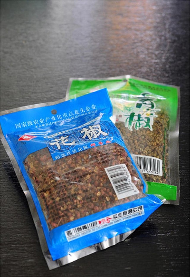 如何包饺子又快又好看呢（手把手教你怎样包饺子)