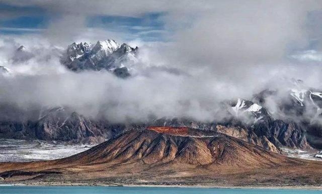 中国大陆最新的火山是什么名字（盘点中国境内的十大火山）