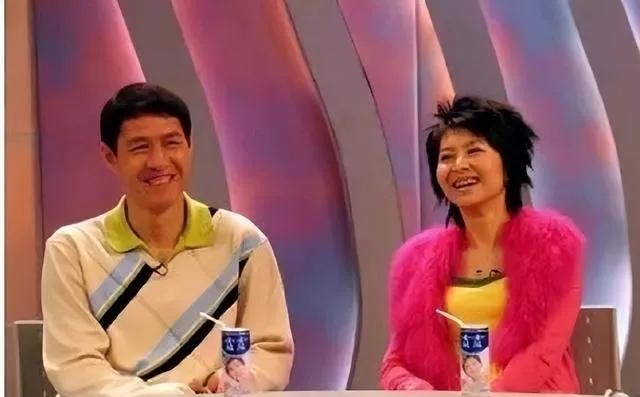 结婚18年什么婚？(结婚18周年年是什么婚)