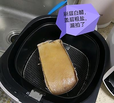 空气炸锅做脆皮五花肉怎么做（空气炸锅脆皮五花肉教程指导）