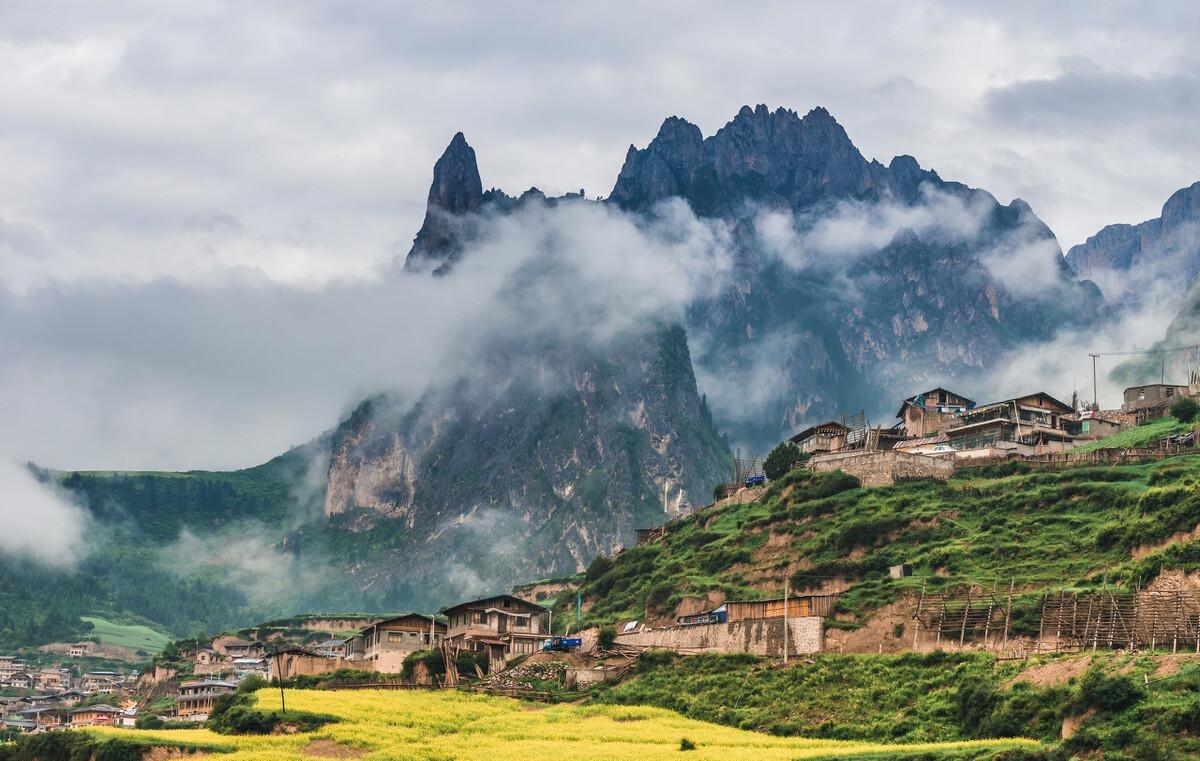 适合一个人散心的旅游地方（适合一个人去旅行的8个地方）