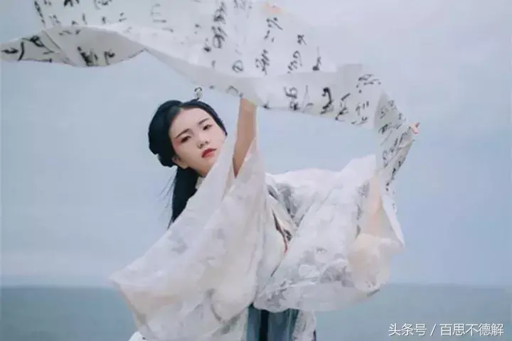 属羊的婚姻配什么属相好(属羊人婚配什么属相好)