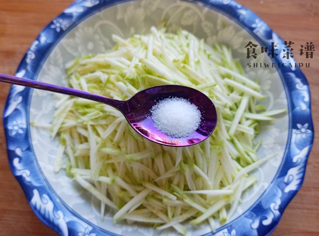 夏天西葫芦怎么吃最有营养（分享3种最营养的做法图解）