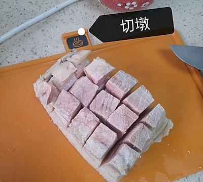 空气炸锅做脆皮五花肉怎么做（空气炸锅脆皮五花肉教程指导）