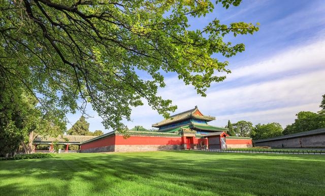 北京有什么名胜古迹值得旅游（一定要去的北京十大旅游景点）