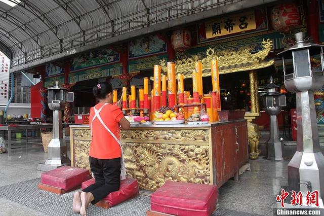 中元节是什么节日（七月半中元节的来历由来及传说故事）