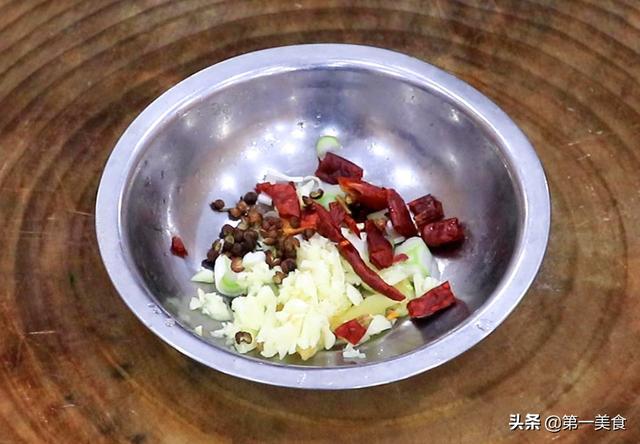 宫保鸡丁如何做才美味（宫保鸡丁怎么做才好吃）