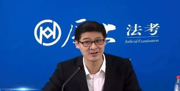 罗翔经典语录搞笑合集（分享罗翔老师的100句经典语录）