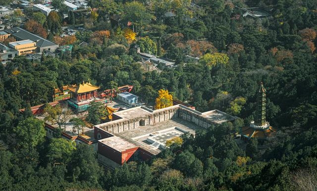 北京有什么名胜古迹值得旅游（一定要去的北京十大旅游景点）