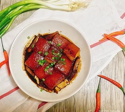 正宗东坡肉的做法步骤（东坡肉的正确制作方法）