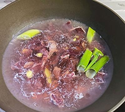 耗牛肉怎么烹饪最好吃（念念不忘的红烧牦牛肉做法图解）