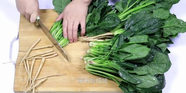 菠菜怎么保存新鲜不烂呢（家用菠菜正确的长久保存方法）