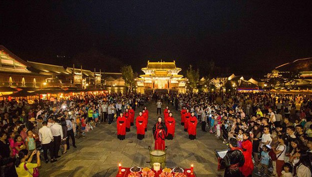 中秋节的传统和风俗是什么（中秋节的传统习俗介绍）