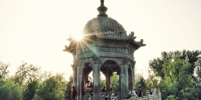 北京有什么名胜古迹值得旅游（一定要去的北京十大旅游景点）