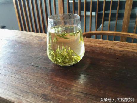 龙井茶应该怎么泡（龙井茶的正确泡法）